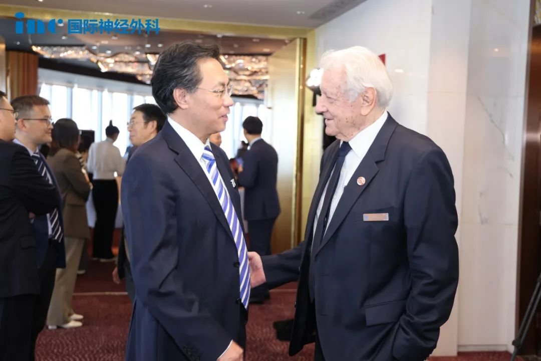 國(guó)內(nèi)外同仁友誼交流盛宴