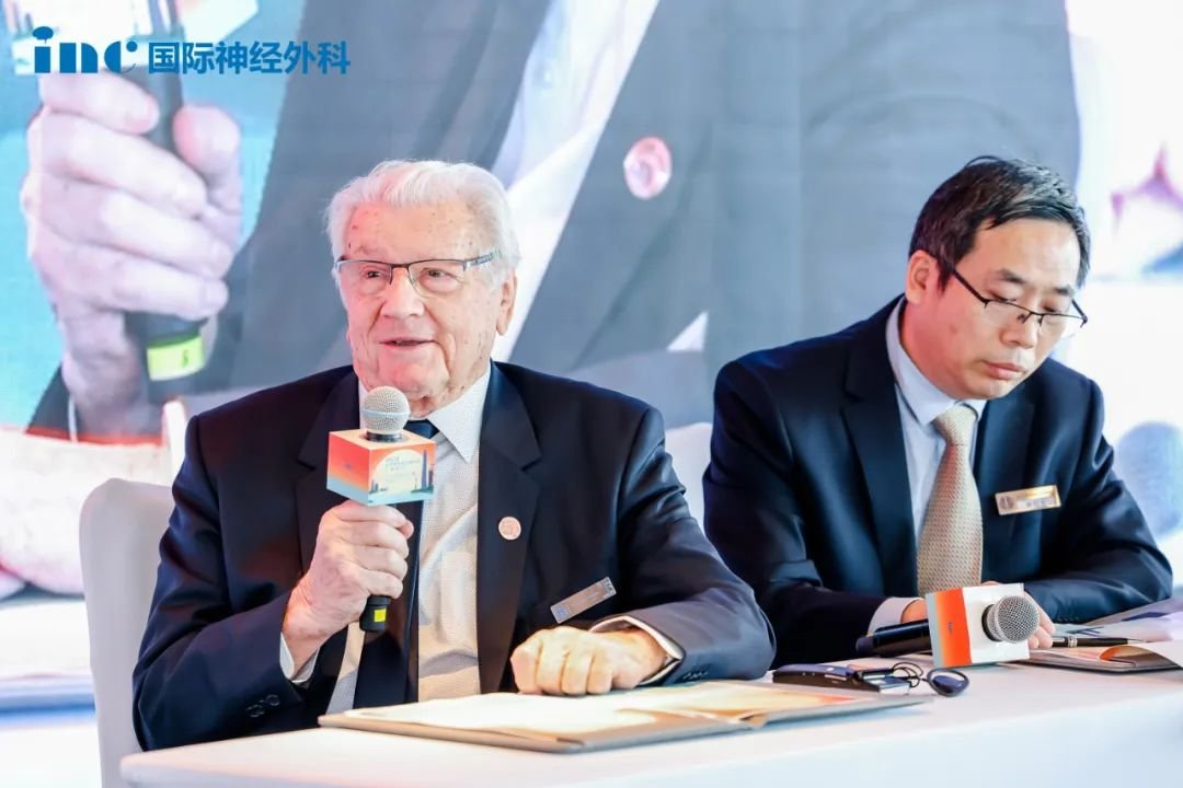 國(guó)內(nèi)外同仁友誼交流盛宴