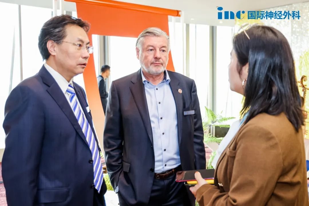 國(guó)內(nèi)外同仁友誼交流盛宴