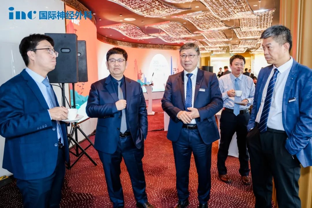 國(guó)內(nèi)外同仁友誼交流盛宴