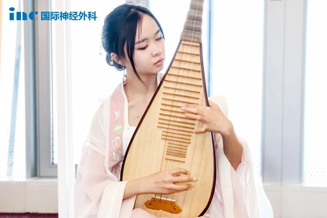 國(guó)內(nèi)外同仁友誼交流盛宴