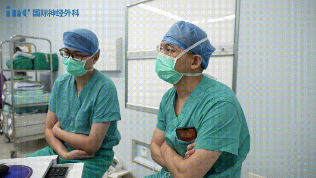 參觀福教授手術(shù)